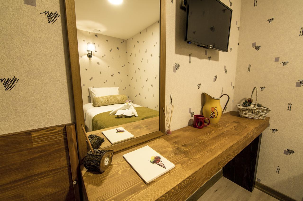 Kuzen Otel (Adults Only) Istanboel Buitenkant foto